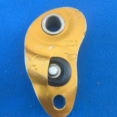 Petzl pro traxion pulley - petzl,