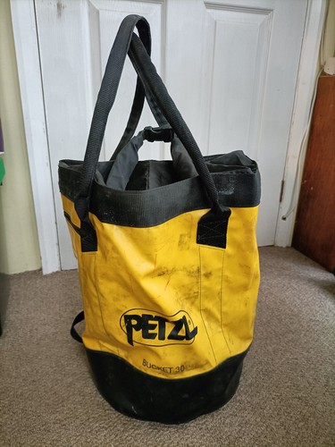 Petzl bucket climbing - bucket,