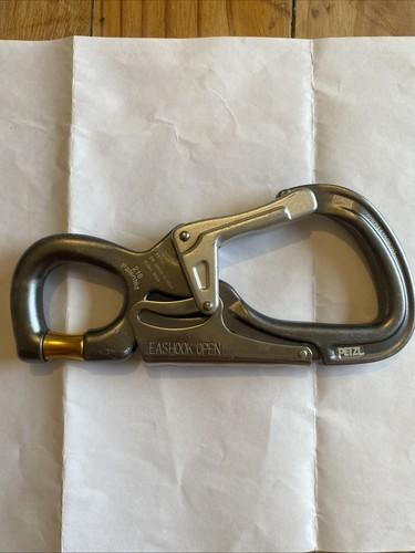 Petzl eashook carabiner - petzl,