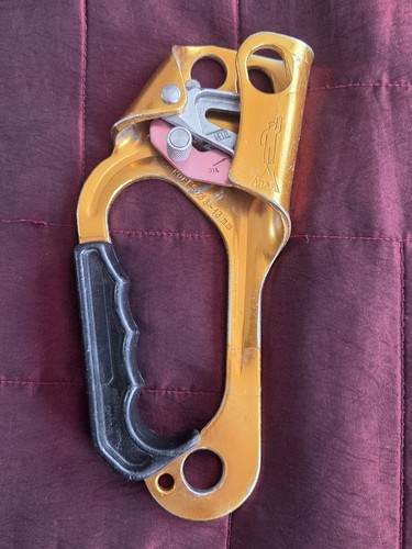 Petzl left hand jammer - petzl,