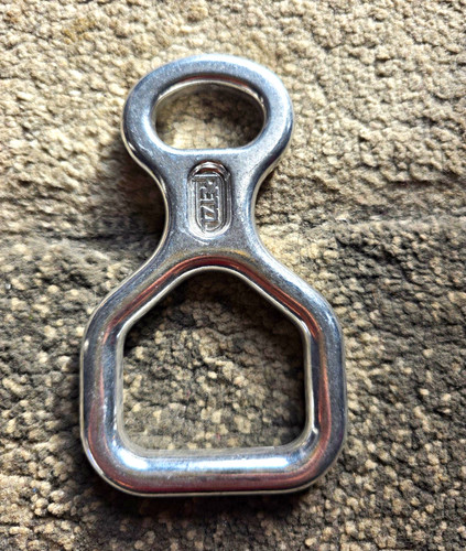 Petzl figure descender - petzl, belay