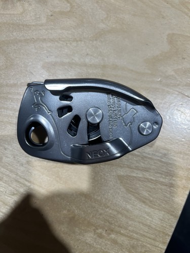 Petzel neox belay - belay, device