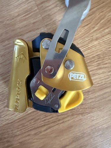 Petzl asap lock locking device - petzl,
