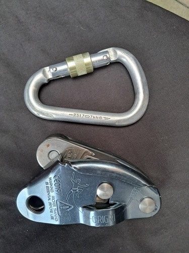 Petzl grigri belay device - petzl,