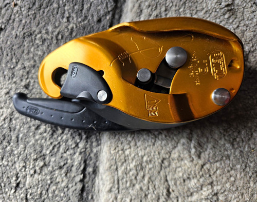 Petzl grigri belay device - grigri,