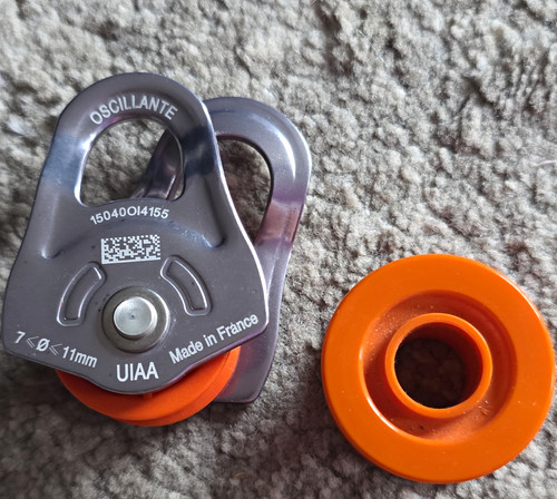 Petzl oscillante belay pulley - belay,
