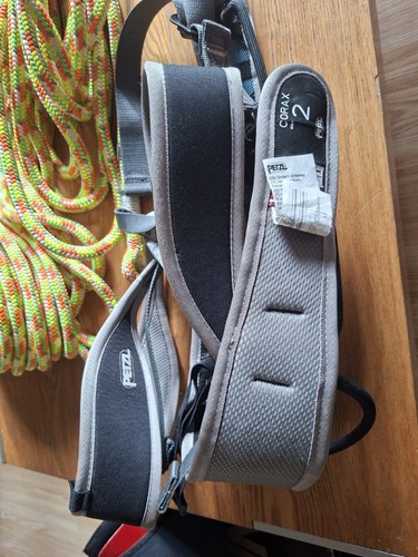 Petzl corax climbers sit - petzl,