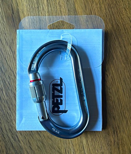 Petzl screw lock locking - petzl,