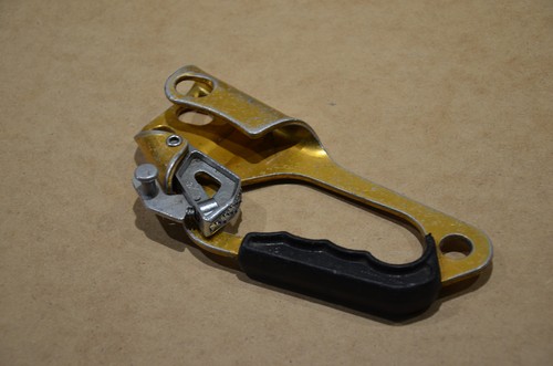 Pertzl ascender left - left, and